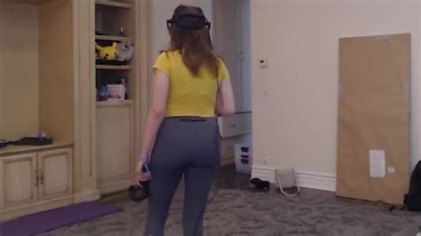 poki ass|Pokimane twerk on her livestream .